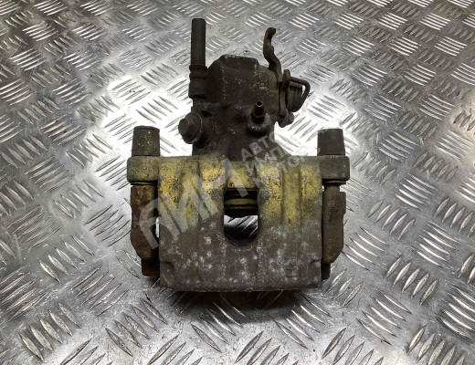 Суппорт задний правый Nissan Primera III (P12) 2002-2008  Nissan Primera Primera III (P12) 2002-2008