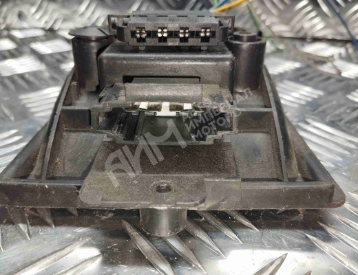Сопротивление печки Volkswagen Golf IV (1J) 1997-2004  Volkswagen Golf Golf IV (1J) 1997-2004