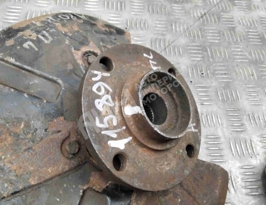 Ступица передняя левая Audi 80 B3 (89) 1986-1991  Audi 80 80 B3 (89) 1986-1991