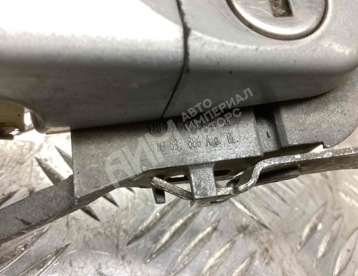 Ручка наружная передняя правая Volkswagen Touran I (1T) 2003-2006  Volkswagen Touran Touran I (1T) 2003-2006