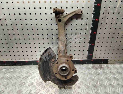 Кулак поворотный левый Audi A4 B5 (8D) 1994-1999  Audi A4 A4 B5 (8D) 1994-1999