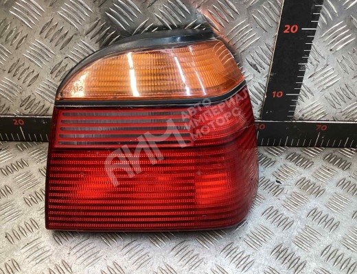 Фонарь задний правый Volkswagen Golf III (1H) 1991-1997  Volkswagen Golf Golf III (1H) 1991-1997