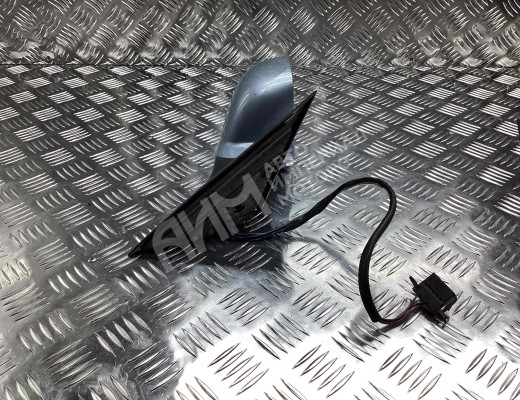 Зеркало наружное правое Volkswagen Passat B5 (3B) 1996-2000  Volkswagen Passat Passat B5 (3B) 1996-2000