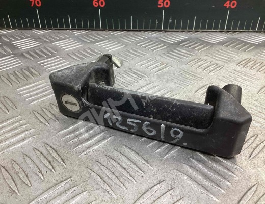 Ручка наружная сдвижной двери правой Volkswagen Transporter T4 (7D) 1990-1997  Volkswagen Transporter Transporter T4 (7D) 1990-1997