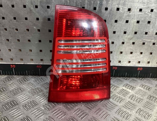 Фонарь задний правый Skoda Octavia A4 Tour (1U) 1996-2010  Skoda Octavia Octavia A4 Tour (1U) 1996-2010