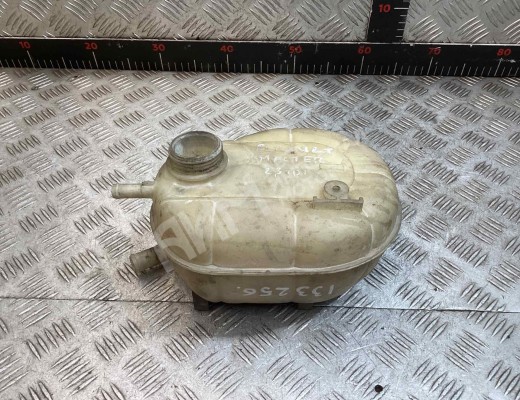 Бачок расширительный Renault Master II 1998-2010  Renault Master Master II 1998-2010