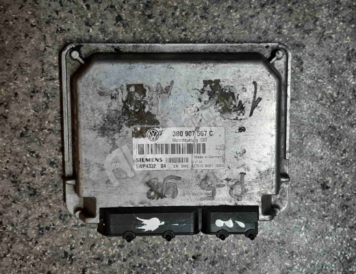 Блок управления двигателем Volkswagen Passat B5 (3B) 1996-2000  Volkswagen Passat Passat B5 (3B) 1996-2000