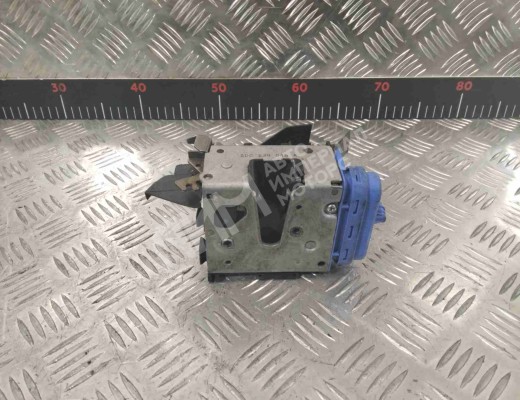 Замок двери задней правой Audi A4 B5 (8D) 1994-1999  Audi A4 A4 B5 (8D) 1994-1999