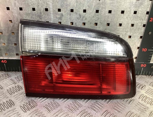Фонарь крышки багажника левый Mazda 626 V (GF/GW) 1997-2002  Mazda 626 626 V (GF/GW) 1997-2002