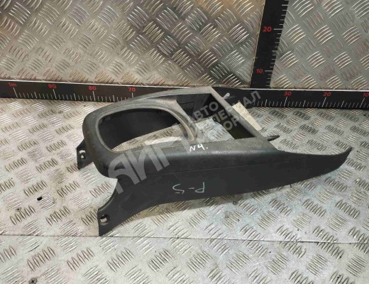 Рамка (накладка) рычага КПП Volkswagen Passat B5 (3B) 1996-2000  Volkswagen Passat Passat B5 (3B) 1996-2000
