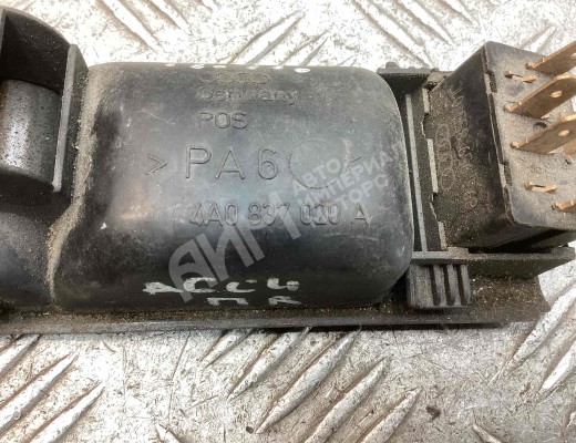 Ручка внутренняя передняя правая Audi A6 C4 (4A) 1994-1997  Audi A6 A6 C4 (4A) 1994-1997