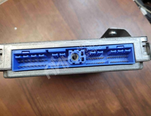 Блок управления двигателем Nissan Serena (C23) 1991-2001  Nissan Serena Serena (C23) 1991-2001