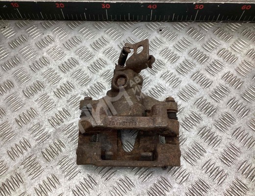 Суппорт задний правый Ford Mondeo III 2000-2003  Ford Mondeo Mondeo III 2000-2003