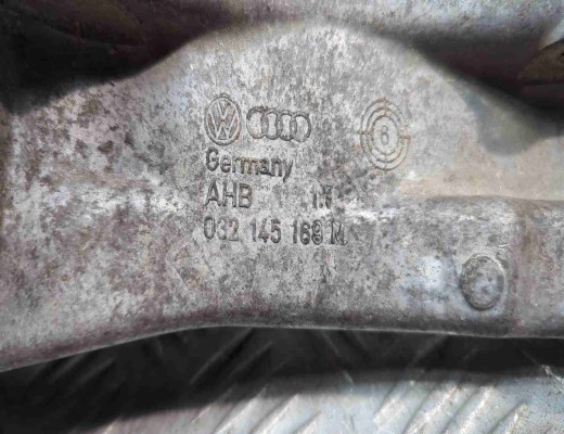 Кронштейн генератора Volkswagen Lupo (6X) 1998-2005  Volkswagen Lupo Lupo (6X) 1998-2005