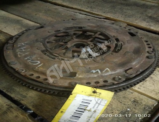 Комплект сцепления Volkswagen Touran I (1T) 2003-2006  Volkswagen Touran Touran I (1T) 2003-2006