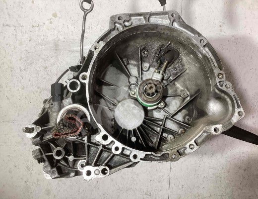 КПП механическая (МКПП) 5-ступенчатая Ford Mondeo II 1996-2000  Ford Mondeo Mondeo II 1996-2000