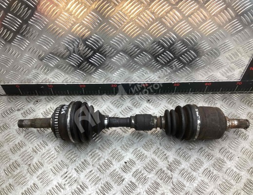 Полуось передняя левая (приводной вал, ШРУС) Nissan Primera II (P11) 1996-2002  Nissan Primera Primera II (P11) 1996-2002