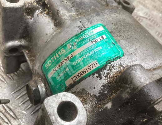Компрессор кондиционера Renault Espace III 1996-2002  Renault Espace Espace III 1996-2002