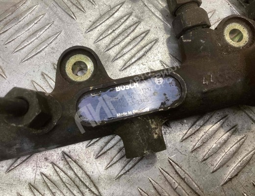 Топливная рампа Peugeot 406 1995-2004  Peugeot 406 406 1995-2004