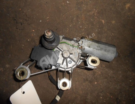 Моторчик заднего стеклоочистителя (дворника) Volkswagen Golf IV (1J) 1997-2004  Volkswagen Golf Golf IV (1J) 1997-2004
