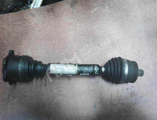 Полуось передняя левая (приводной вал, ШРУС) Audi A4 B5 (8D) 1994-1999  Audi A4 A4 B5 (8D) 1994-1999