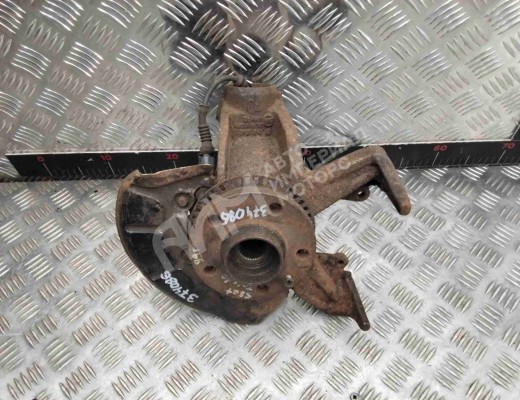 Ступица передняя правая Audi A3 I (8L) 1996-2000  Audi A3 A3 I (8L) 1996-2000