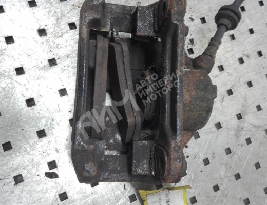 Суппорт передний левый Renault Scenic II (JM) 2003-2006  Renault Scenic Scenic II (JM) 2003-2006