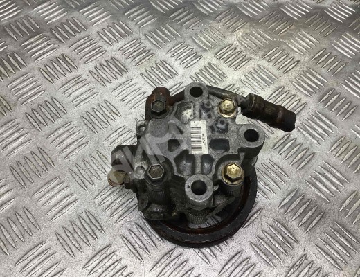 Насос гидроусилителя руля Toyota Avensis II (T250) 2003-2008  Toyota Avensis Avensis II (T250) 2003-2008