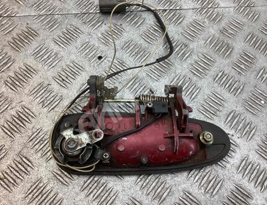 Ручка наружная передняя левая Mazda 626 V (GF/GW) 1997-2002  Mazda 626 626 V (GF/GW) 1997-2002