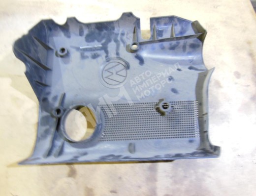 Декоративная крышка двигателя Volkswagen Passat B5 (3B) 1996-2000  Volkswagen Passat Passat B5 (3B) 1996-2000