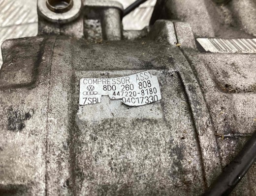 Компрессор кондиционера Audi A6 C5 (4B) 1997-2001  Audi A6 A6 C5 (4B) 1997-2001