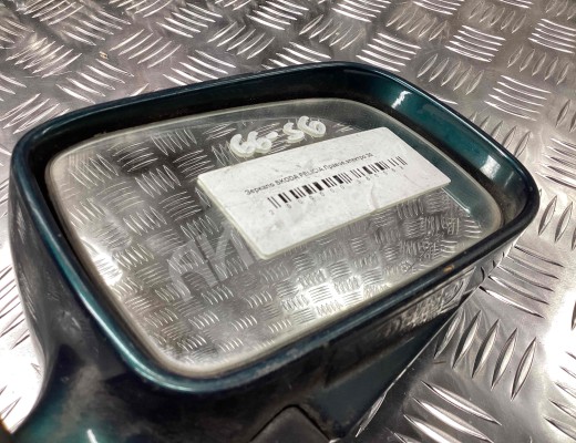 Зеркало наружное правое Skoda Felicia (6U) 1994-2001  Skoda Felicia Felicia (6U) 1994-2001
