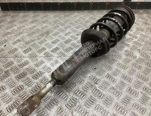 Стойка передняя левая Audi A4 B5 (8D) 1994-1999  Audi A4 A4 B5 (8D) 1994-1999