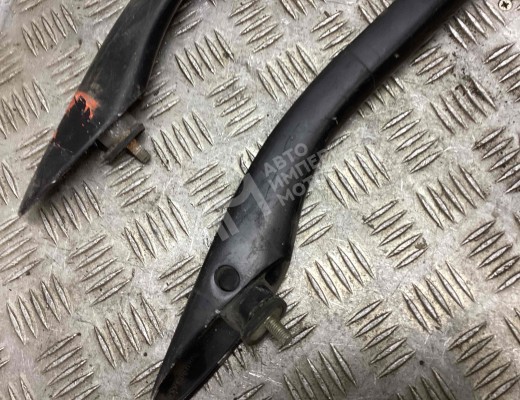 Дуги на крышу (рейлинги) Volkswagen Passat B3 1988-1993  Volkswagen Passat Passat B3 1988-1993