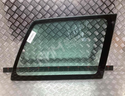 Стекло кузовное боковое правое Peugeot 806 1994-2002  Peugeot 806 806 1994-2002