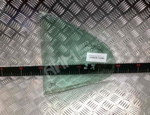 Форточка задняя левая Renault Megane I 1995-2002  Renault Megane Megane I 1995-2002
