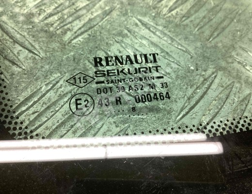 Стекло кузовное боковое левое Renault Scenic I (JA) 1996-1999  Renault Scenic Scenic I (JA) 1996-1999