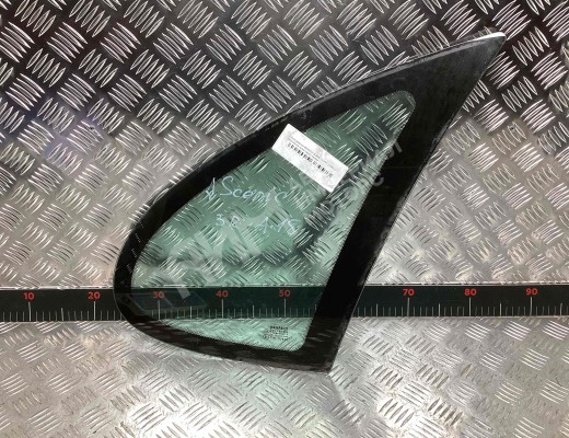 Стекло кузовное боковое правое Renault Scenic I (JA) 1996-1999  Renault Scenic Scenic I (JA) 1996-1999