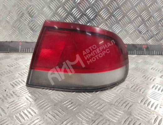 Фонарь задний правый Mazda 626 IV (GE/GV) 1992-1997  Mazda 626 626 IV (GE/GV) 1992-1997