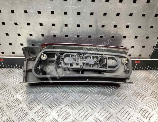 Фонарь задний правый Volvo 850 1992-1997  Volvo 850 850 1992-1997