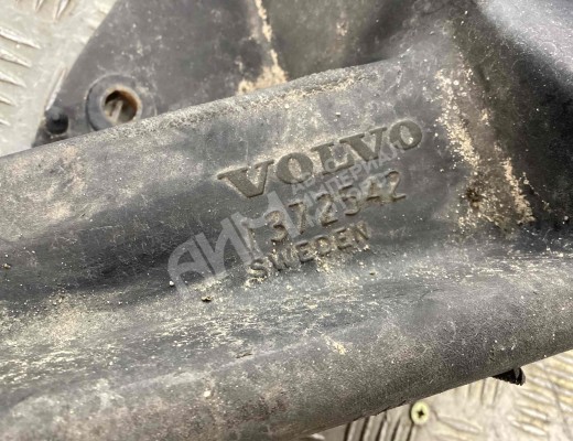 Передняя панель крепления облицовки (телевизор) Volvo 850 1992-1997  Volvo 850 850 1992-1997