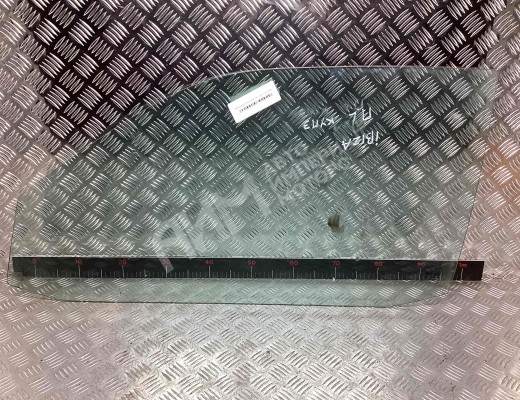 Стекло двери передней левой Seat Ibiza II (6K) 1993-2002  Seat Ibiza Ibiza II (6K) 1993-2002