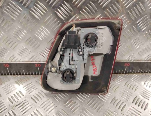 Фонарь крышки багажника левый Mercedes E (W210) 1995-1999  Mercedes E E (W210) 1995-1999