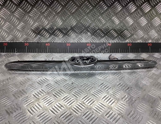 Накладка двери (крышки) багажника Ford Mondeo II 1996-2000  Ford Mondeo Mondeo II 1996-2000