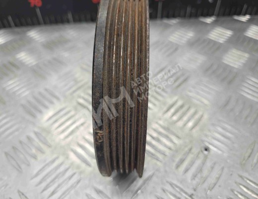 Шкив насоса гидроусилителя Audi A4 B5 (8D) 1994-1999  Audi A4 A4 B5 (8D) 1994-1999