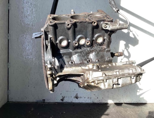 Блок цилиндров Audi A6 C4 (4A) 1994-1997  Audi A6 A6 C4 (4A) 1994-1997