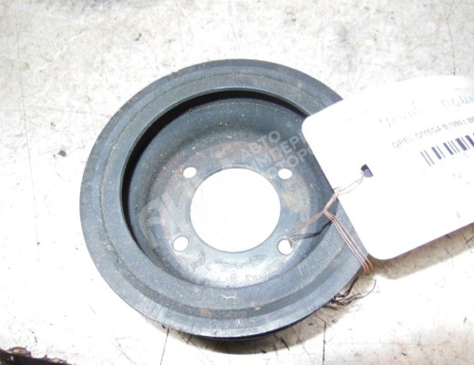 Шкив помпы Opel Omega B 1994-1999  Opel Omega Omega B 1994-1999