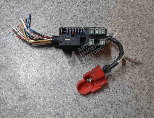 Блок предохранителей Nissan Primera II (P11) 1996-2002  Nissan Primera Primera II (P11) 1996-2002