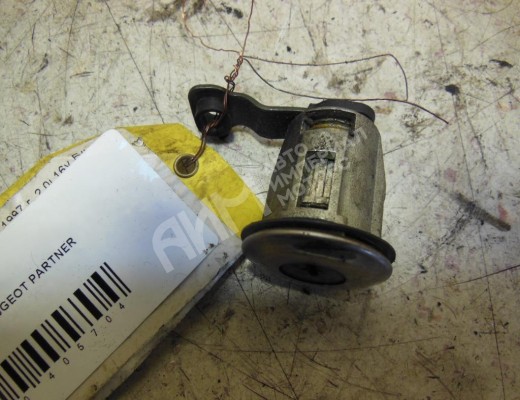 Личинка дверного замка Peugeot Partner I 1996-2008  Peugeot Partner Partner I 1996-2008