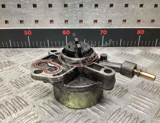 Насос вакуумный Peugeot 406 1995-2004  Peugeot 406 406 1995-2004